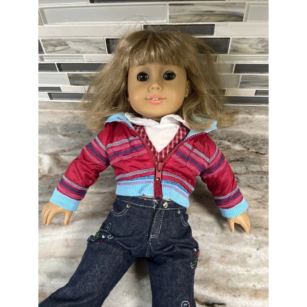 2008 Pleasant Company American Girl Doll Blonde Hair Brown Eyes 18